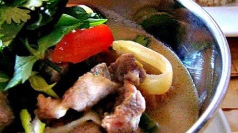 Cheats Thai Green Curry. This recipe is easy, no zillion ingredients, experience a fresh and beautiful flavour. | Lovefoodies.com