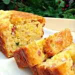 Cheesy Bacon, Sweet Corn & Pepper Bread Easy recipe and yep, VERY DELICIOUS! Serve warm or cold, tasty either way! Goes great with soups too.