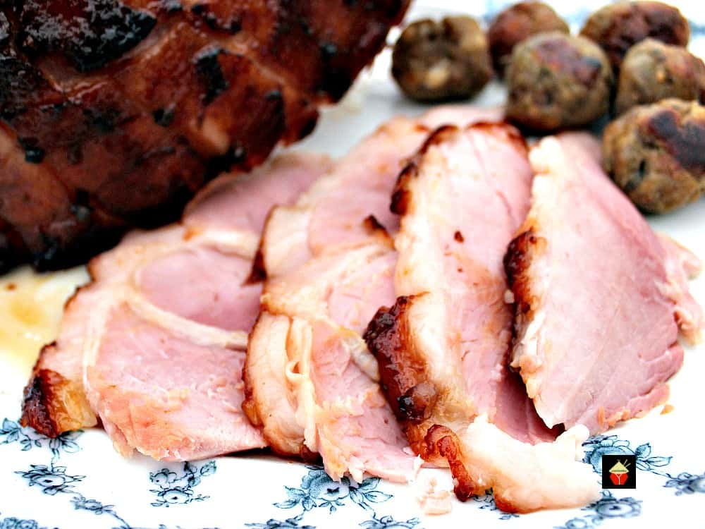 Honey Glazed Ham. Super easy recipe and guaranteed to be packed full of flavour and very moist. Perfect served warm or cold, or both!