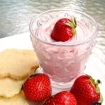 Fluffy Strawberry Mousse. Creamy, fluffy and great tasting! Easy recipe!