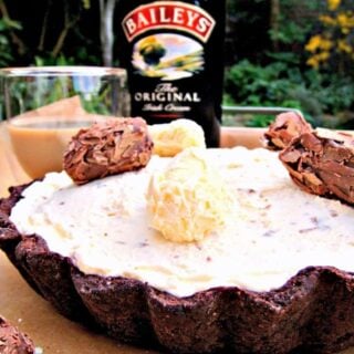 Irish Cream Pie... A wonderful chilled, creamy dessert inside a chocolate pie crust. Delicious!