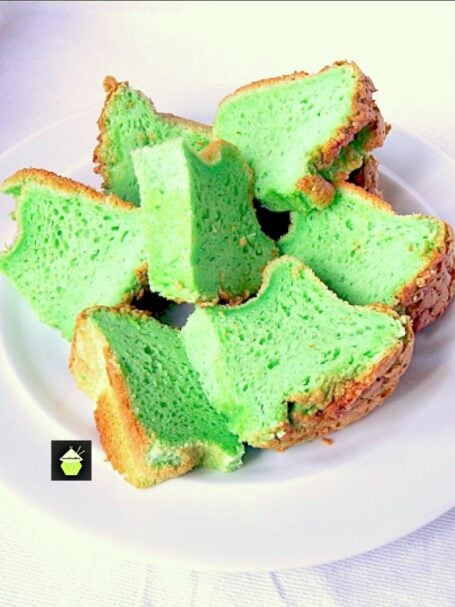 How To Make A Chiffon Cake. Here I made a Pandan flavour cake which gives a wonderful green color, you can of course choose any flavor. Easy step by step instructions to give you perfect results for this soft and fluffy cake. Really delicious! #Asian