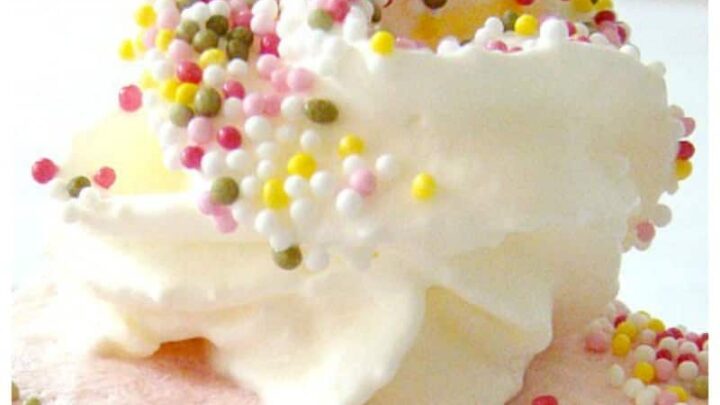 No Bake Strawberry Cheesecake -A lovely dessert and always popular any time of year!