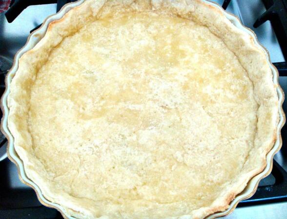 How To Bake Blind Pastry | Lovefoodies