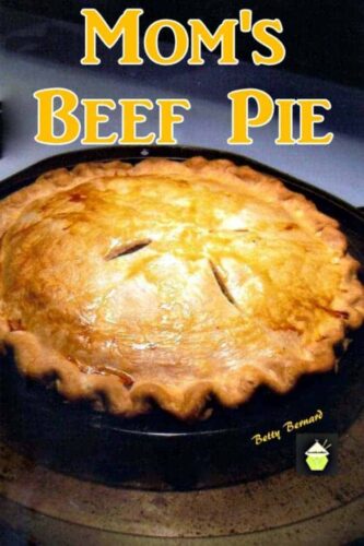 Homemade Beef and Potato Pie. A wonderful family recipe, with simple ingredients, and so delicious. A filling of ground beef, hash browns covered in a buttery pie crust.