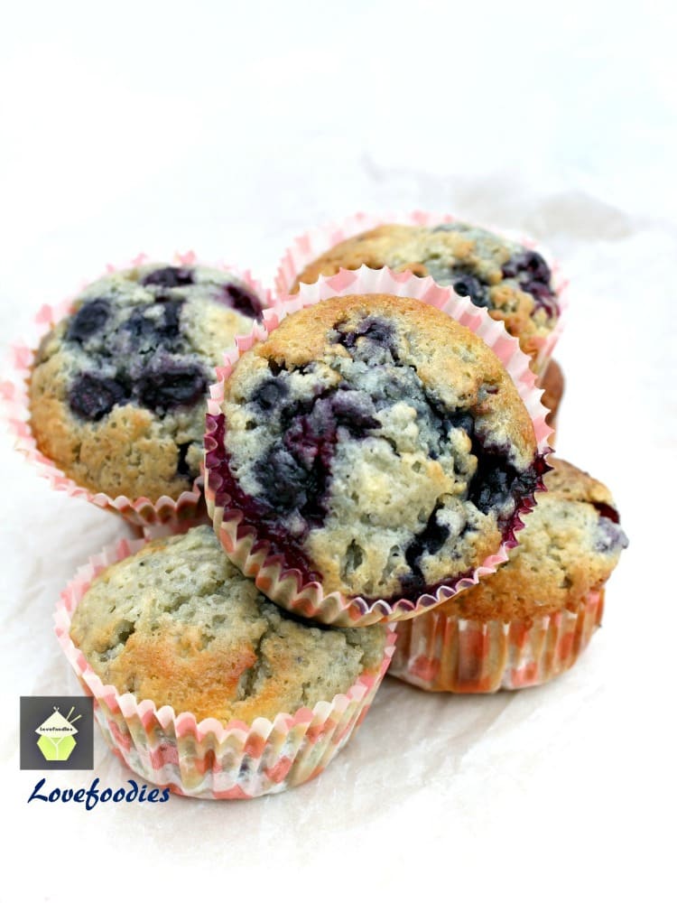 Blueberry and White Chocolate Muffins Lovefoodies