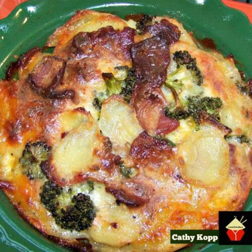 Bacon & Broccoli Cheesy Bake - Quick, easy and very delicious! | Lovefoodies.com