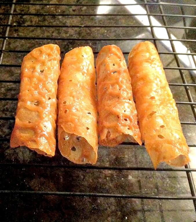 Cream Filled Brandy Snaps Lovefoodies