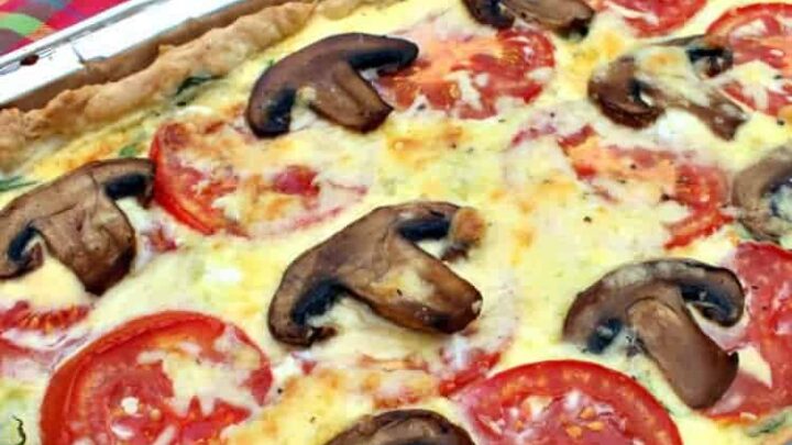 Easy Mushroom and Spinach Quiche 6