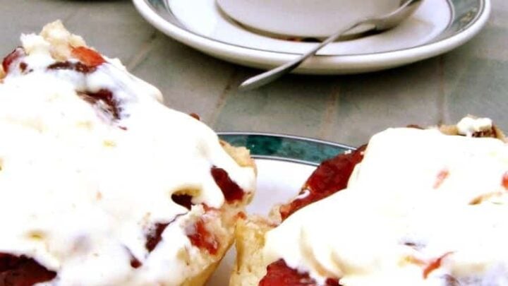 Classic English Scones. Quick and Easy to make, moist, light and fluffy!