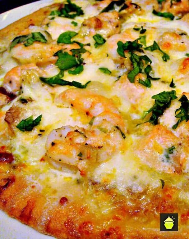 Shrimp, Garlic and Pesto Pizza Lovefoodies