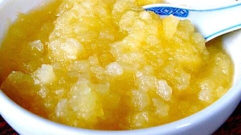 How To Make 3 Minute Apple Sauce 19 3 minute Apple Sauce. Easy method and no additives etc. Great as a topping on plain yogurt, or as a sauce for a main meal, use in baking etc!