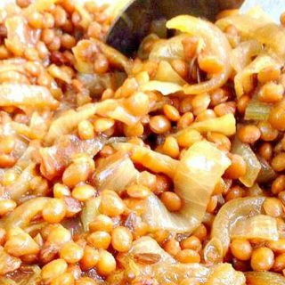 Caramelized Onions and Lentils. A wonderful side dish, goes perfect with a crock pot dinner, or some nice chicken or pork chops, or a roast turkey dinner too! Really tasty and very easy to make. No messing or fussin!