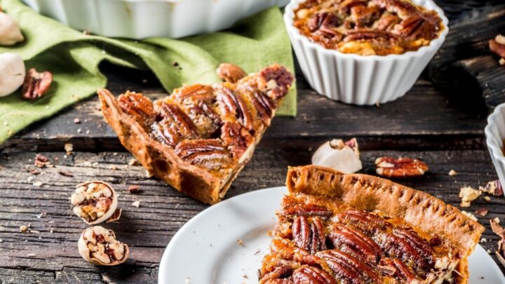 Easy Pecan PieF