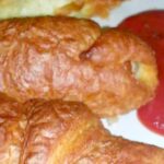 Easy Pigs In Blankets. Great for snacks, picnics, parties and as a main meal with salad or fries