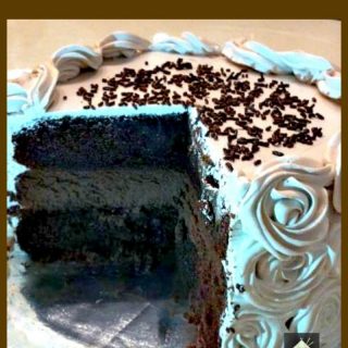 Chocolate Cake Cheesecake. Wow! Every Chocolate lover's dream!