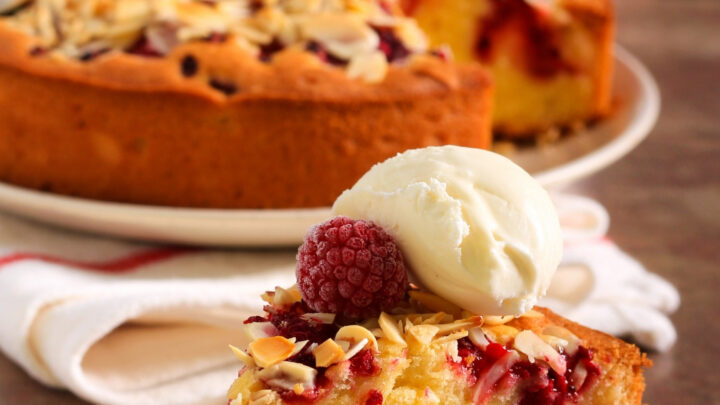 Raspberry and Almond CakeH