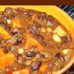 Sweet Potato Black Bean Chili Sweet Potato Black Bean Chili is an easy, fuss free and budget friendly recipe full of flavor and lovely to keep you warm! With the addition of sausagemeat, salsa and many other goodies, you can be sure this will fill your tummies!