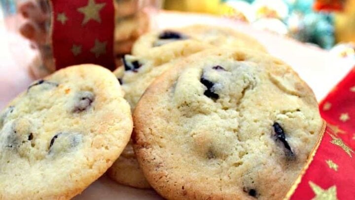 Cranberry and White Chocolate Cookies. A lovely easy recipe and great for gift packages at Christmas! | Lovefoodies.com