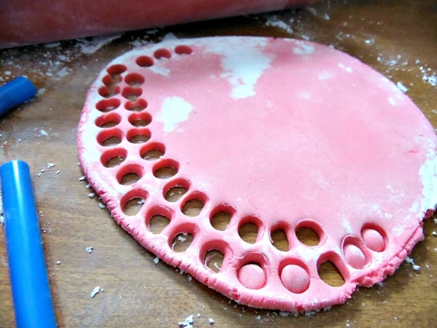 Homemade Cinnamon Mints Like Altoids Lovefoodies