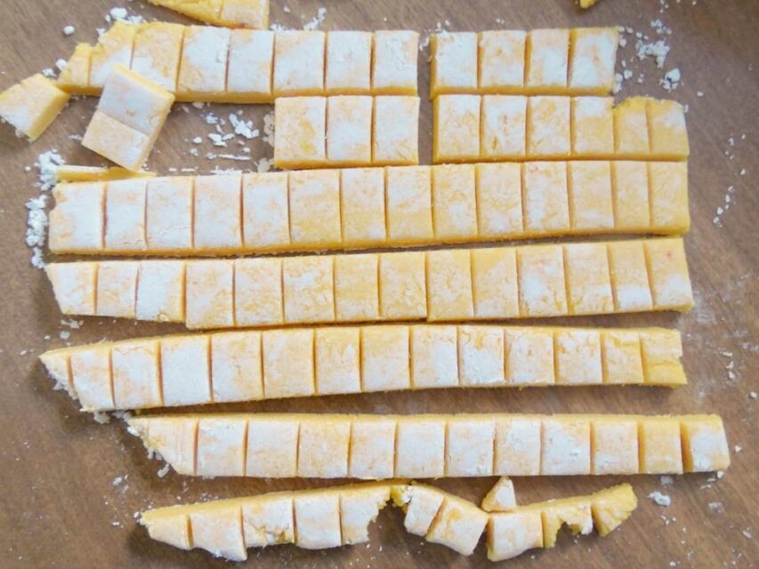Homemade Lemon Mints - Like Altoids | Lovefoodies
