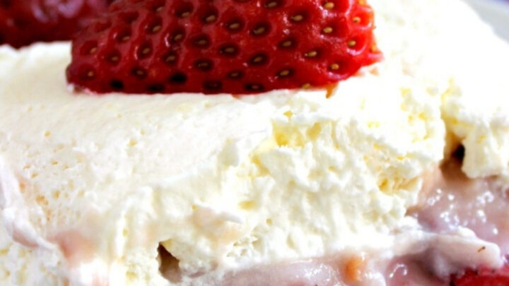 Dreamy Strawberry DessertH