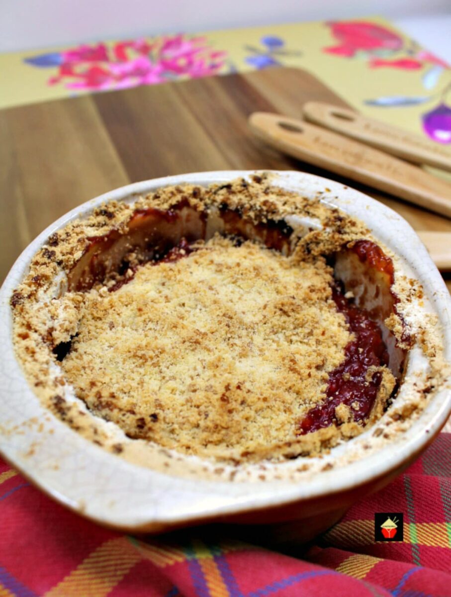 Best Ever Rhubarb Crumble. A delicious easy dessert with juicy sweet and tangy rhubarb and a crisp, crunchy topping. A perfect pudding made from scratch.