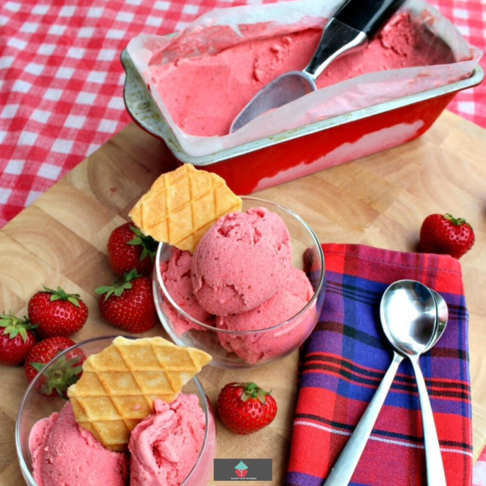 Easy Creamy Strawberry Ice Cream Lovefoodies