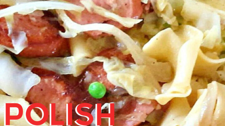 Polish Cabbage and Noodles, Haluski. A very comforting and hearty meal with a delicious garlic flavor.