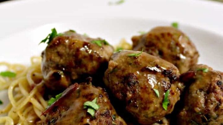 Garlic Meatballs and Pasta8