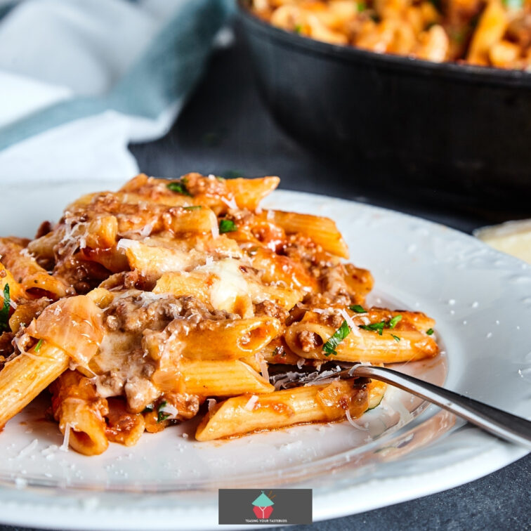 Easy American Hamburger Goulash Lovefoodies