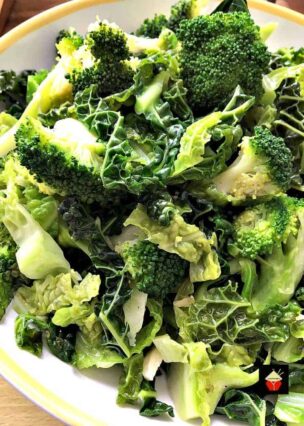 Easy Garlic Cabbage and Broccoli Easy Garlic Cabbage and Broccoli recipe is so delicious! Very quick and easy to do and perfect as a side dish for Thanksgiving or Christmas or indeed any time!