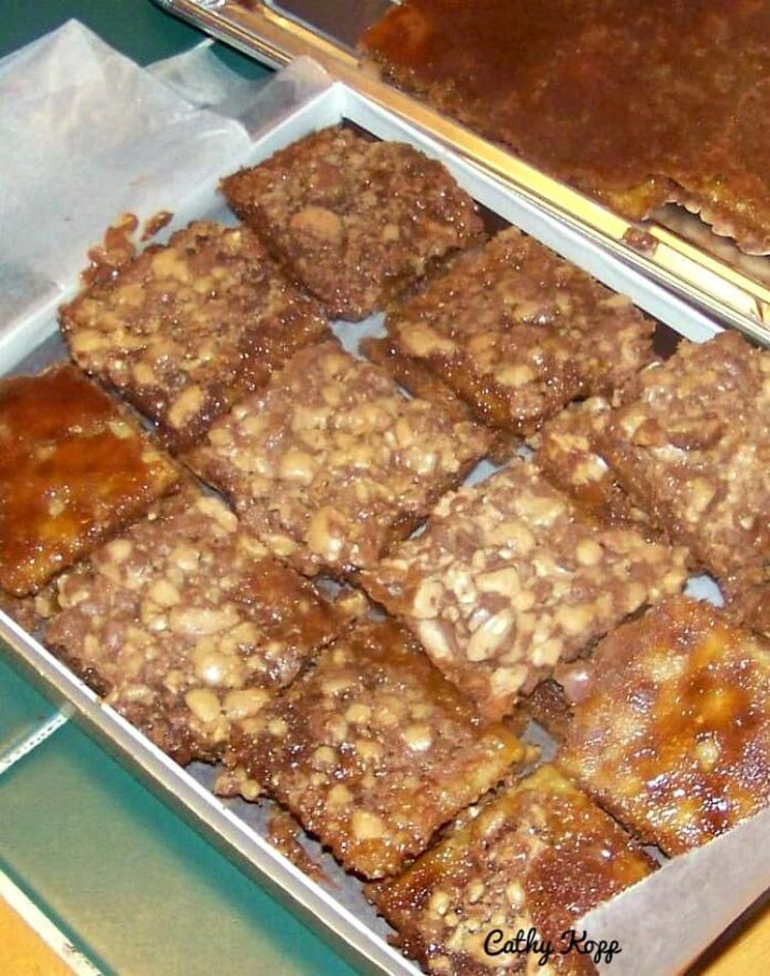 Bacon Crack. A.K.A Bacon Saltine Cracker Candy.