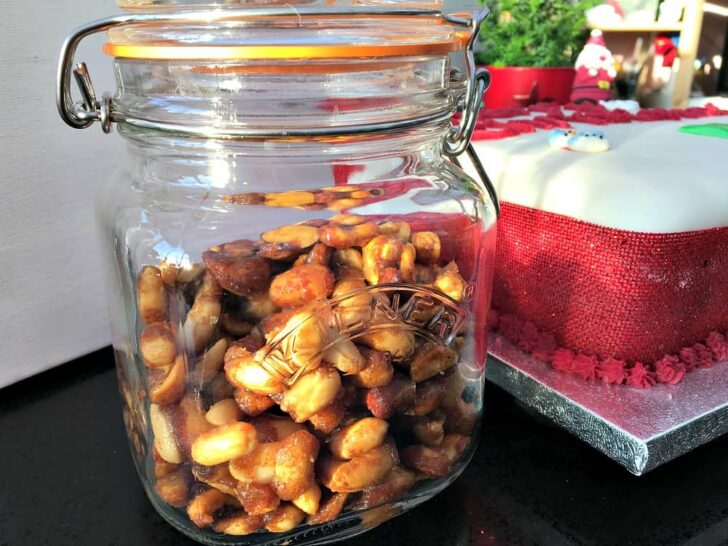 Honey Roasted Nuts 3 Honey Roasted Nuts, a deliciously easy snack, perfect for parties and gifts too! Seasoned with honey and cinnamon with a pinch of salt for a great taste