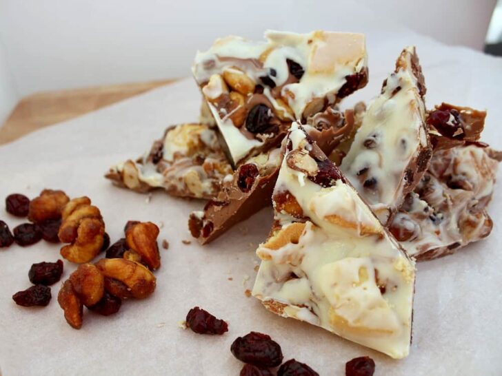 Irish Cream Chocolate Bark 6 Irish Cream Chocolate Bark! A delicious chocolate treat loaded with cranberries, cookies and honey spiced nuts. Perfect for the holidays and great for gifts.