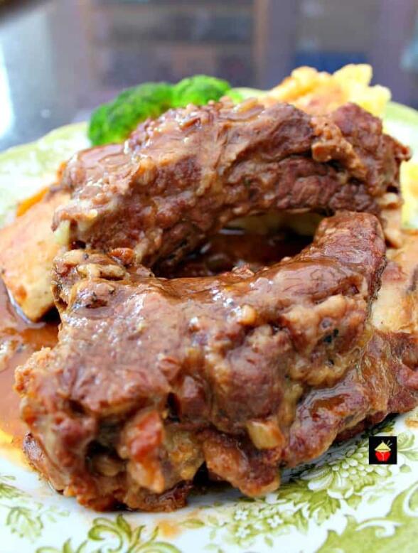 Best Ever Slow Cooker Beef Ribs Lovefoodies