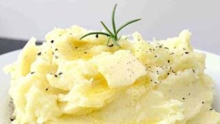 Creamy Cheesy Mashed Potatoes