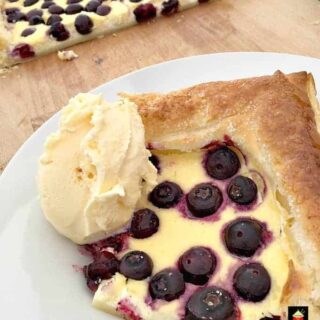 Easy Blueberry Danish Pastries. A delicious quick and simple recipe perfect with a coffee or as a dessert with a blob of ice cream.