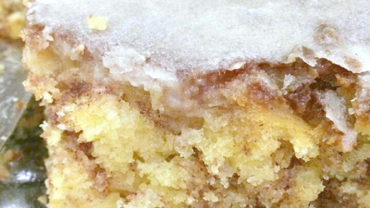 Honey Bun CakeFeatured