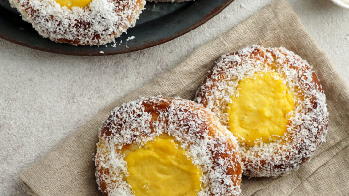 Custard Filled BunsH