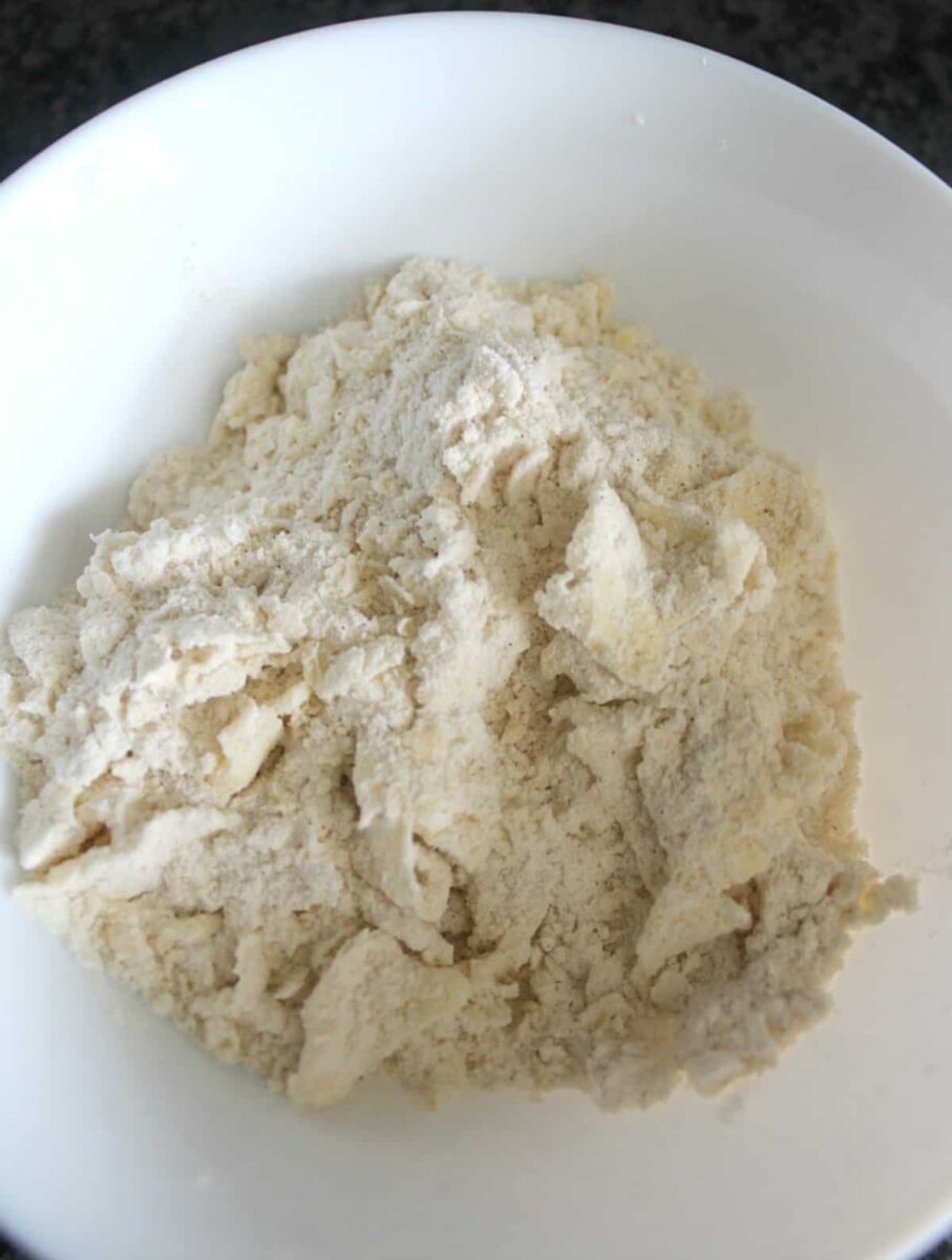 Consistency of streusel topping Consistency of streusel topping