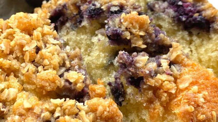 Easy Blueberry and Lemon Crumble Cake4