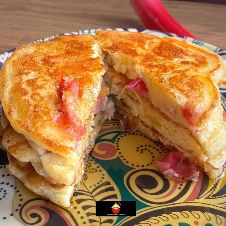 Fluffy Rhubarb Pancakes Fluffy Rhubarb Pancakes. Quick and easy breakfast pancakes, bursting with juicy rhubarb. Light and as fluffy as a feather, with no added fat. Serve warm with a drizzle of maple syrup or honey.