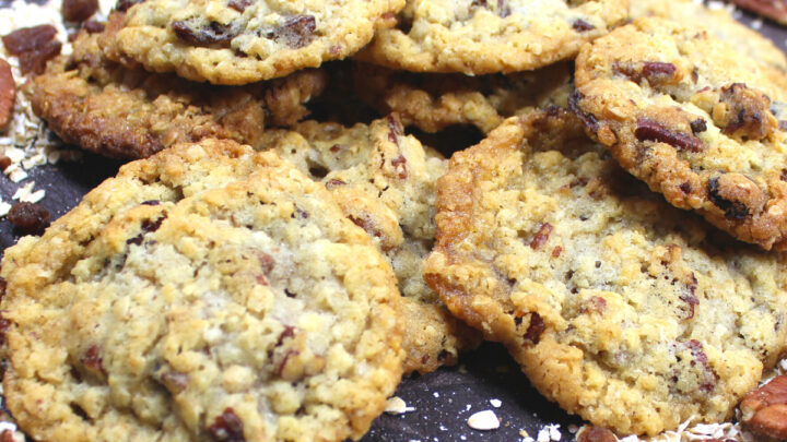 Pecan and Raisin Oatmeal CookiesF