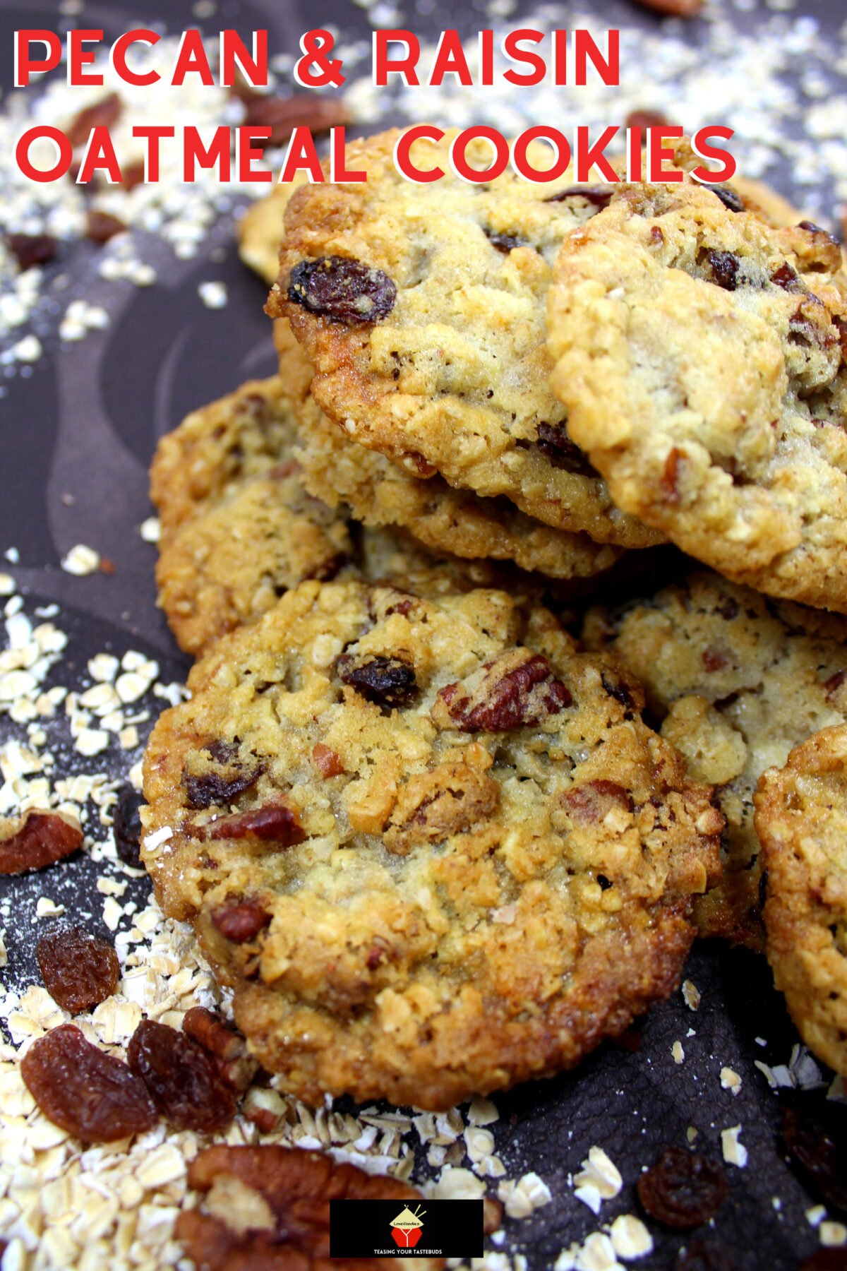 Pecan and Raisin Oatmeal Cookies 5 Pecan and Raisin Oatmeal Cookies. Soft and Chewy on the inside and crispy on the outside, these are the BEST EVER oatmeal cookies, loaded with pecan nuts and raisins. A simple classic cookie recipe