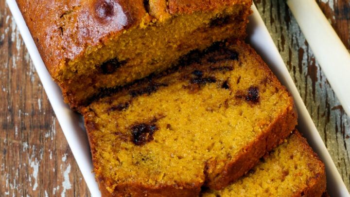 Dollys Chocolate Chip CakeH