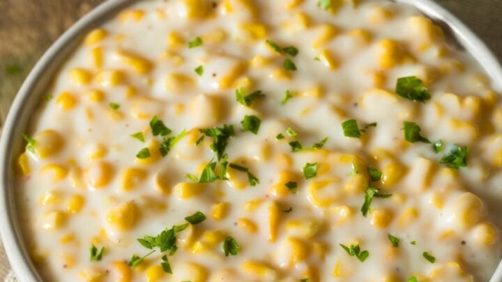 Easy Homemade Creamed CornH