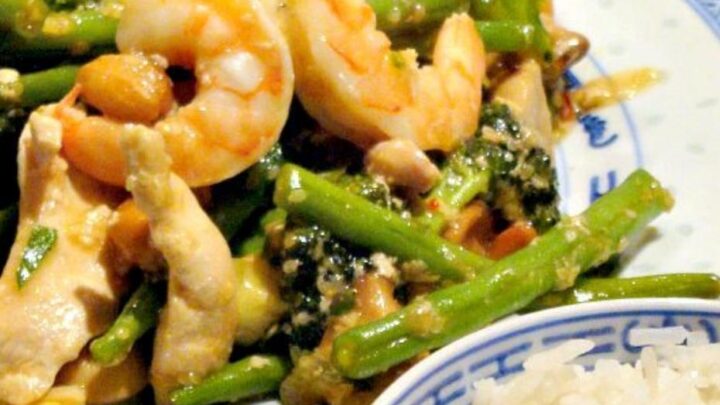 Sesame Chicken Shrimp and Broccoli Stir FryH