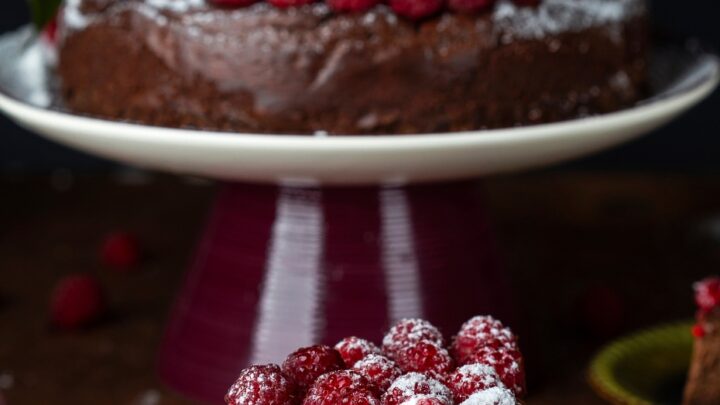 Triple Chocolate CheesecakeH