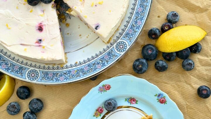 No Bake Lemon Blueberry CheesecakeH